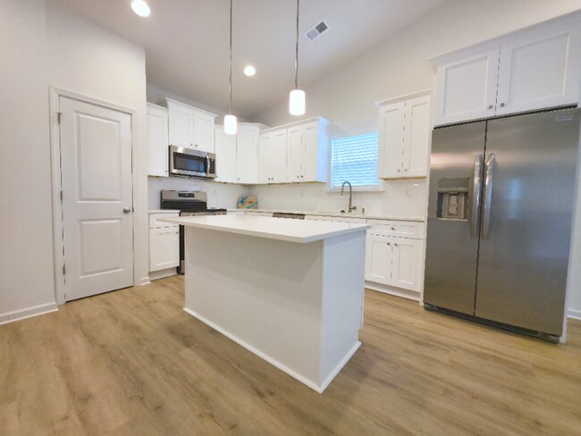 Foto del edificio - 4230 Acorn St