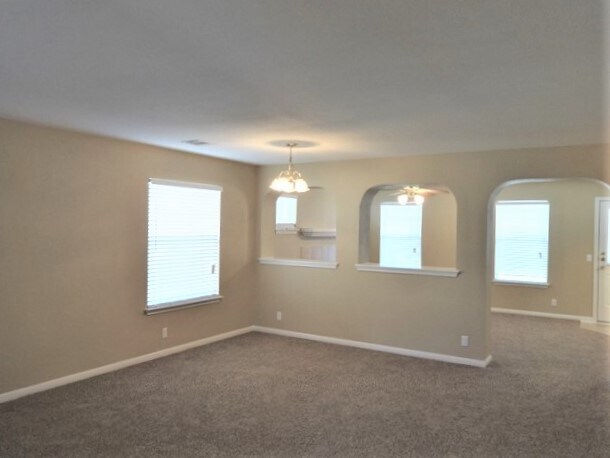 Building Photo - 1329 Anna Palm Way