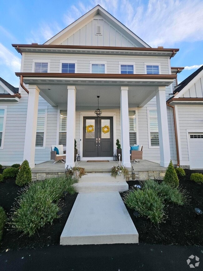 Building Photo - 5493 Ludington Dr