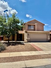 Building Photo - 8863 N Willeta Dr