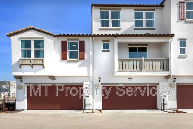 Building Photo - 2958 Valbonne Walk