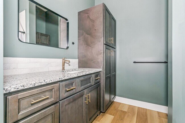 Foto del edificio - Brand New Apartments Available Now! Get $1000 credit towards rent and/or monthly fees!