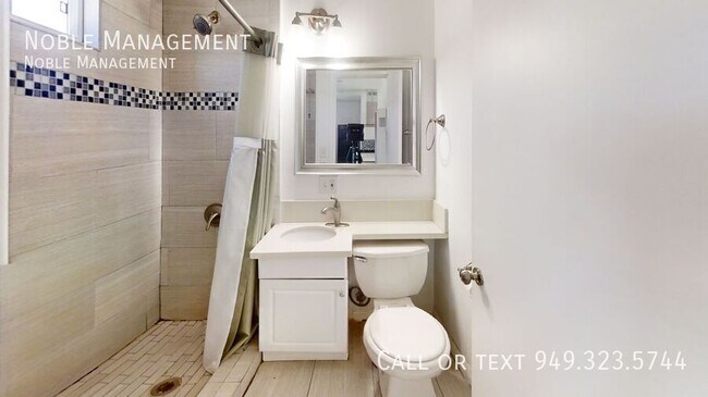 Foto del edificio - 3629 1/2 Marmion Way-