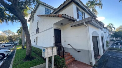 Building Photo - 735 SW 148th Ave