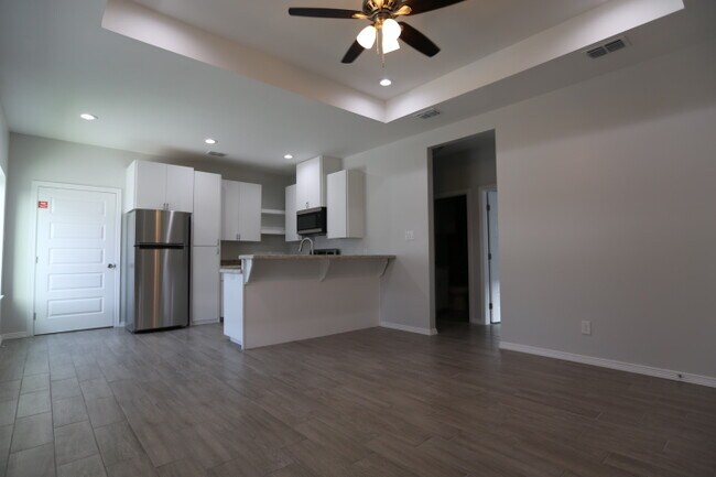 Foto del edificio - 1205 W Heritage Dr