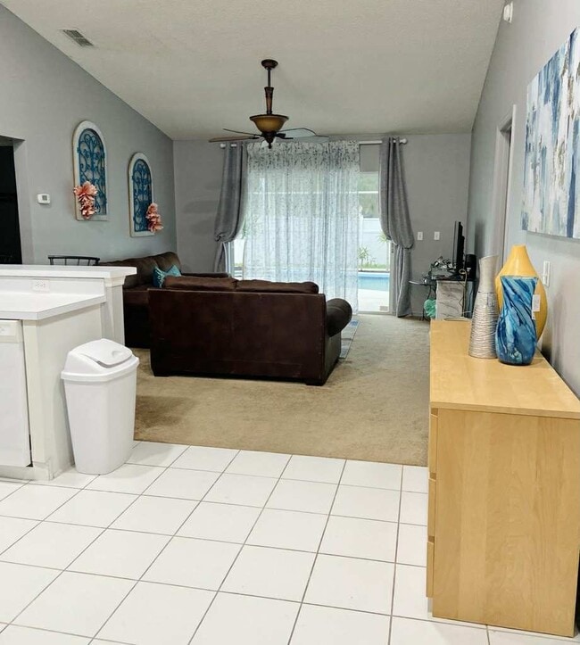 Building Photo - 840 Woodsong Way
