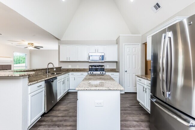 Foto del edificio - 6072 Grand Champion Blvd