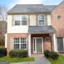 Building Photo - 142 Brookview Dr