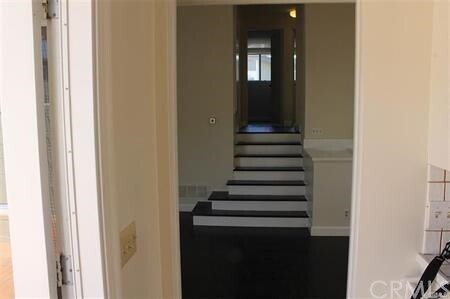 Building Photo - 406 Orion Way