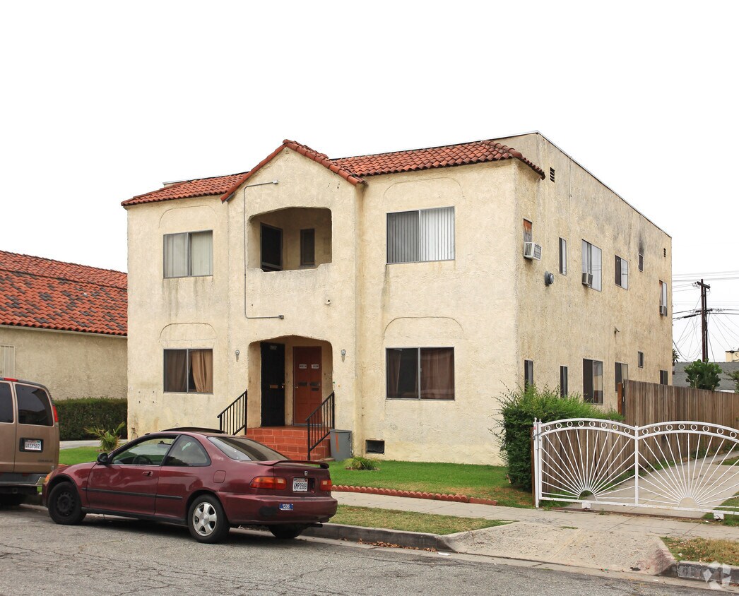 Building Photo - 6519 Middleton St