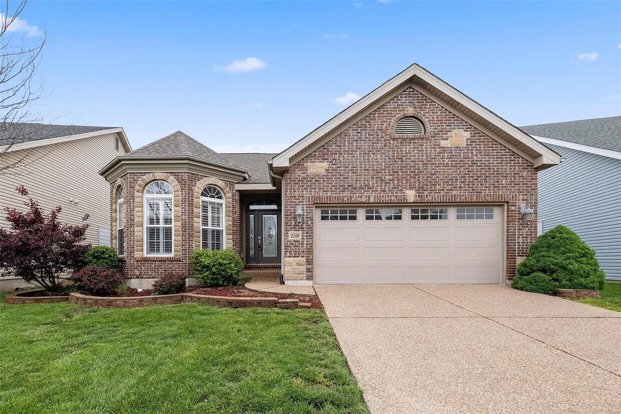 Primary Photo - 3109 Wheeling Dr