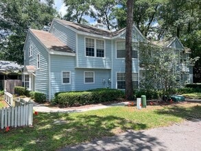 Building Photo - 2227 SW 73rd Terrace