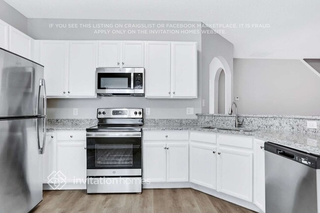 Building Photo - 3084 Imperial Cir SW