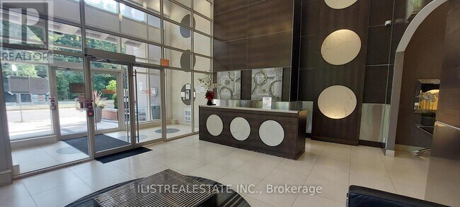 Photo du bâtiment - 190 Borough Dr