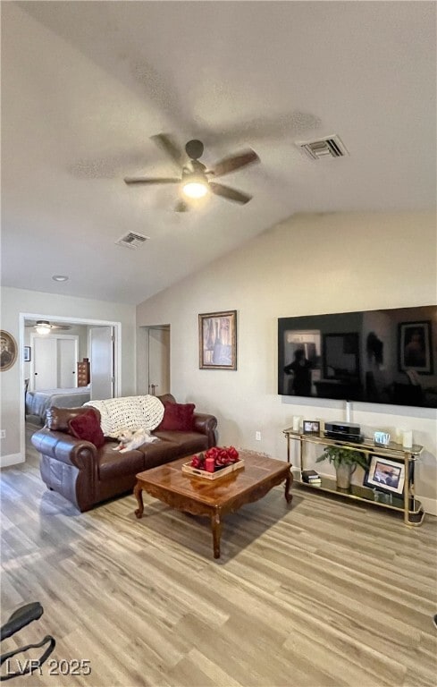 Foto del edificio - 8512 Desert Holly Dr