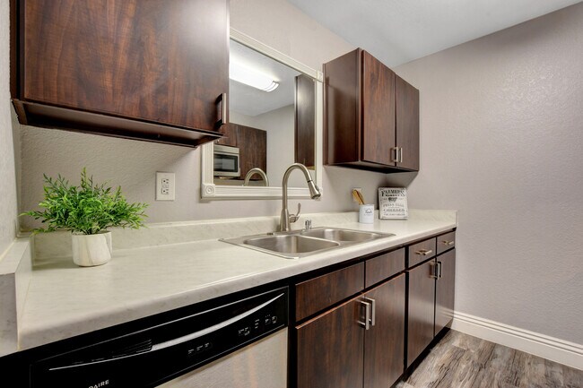 Napoli Apartments - Alquileres en Las Vegas, NV ...