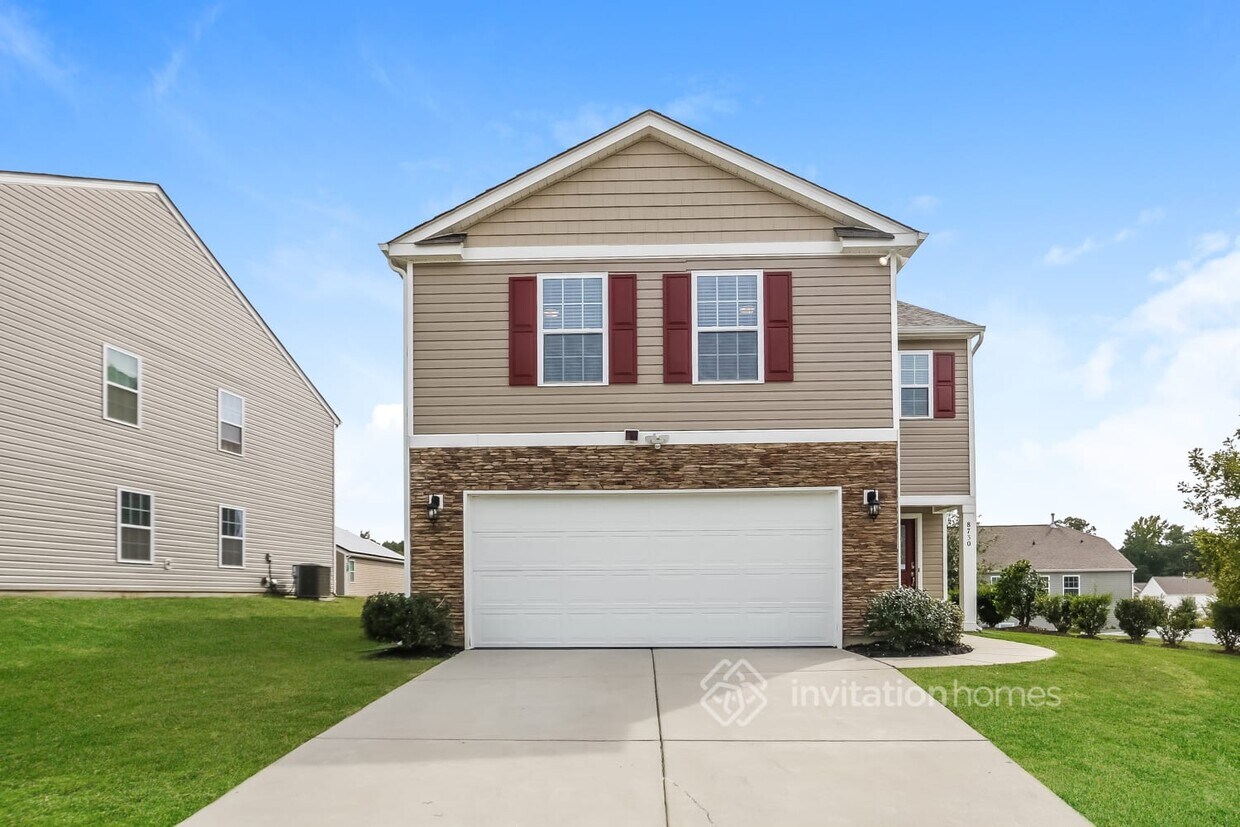 Primary Photo - 8730 Longnor St