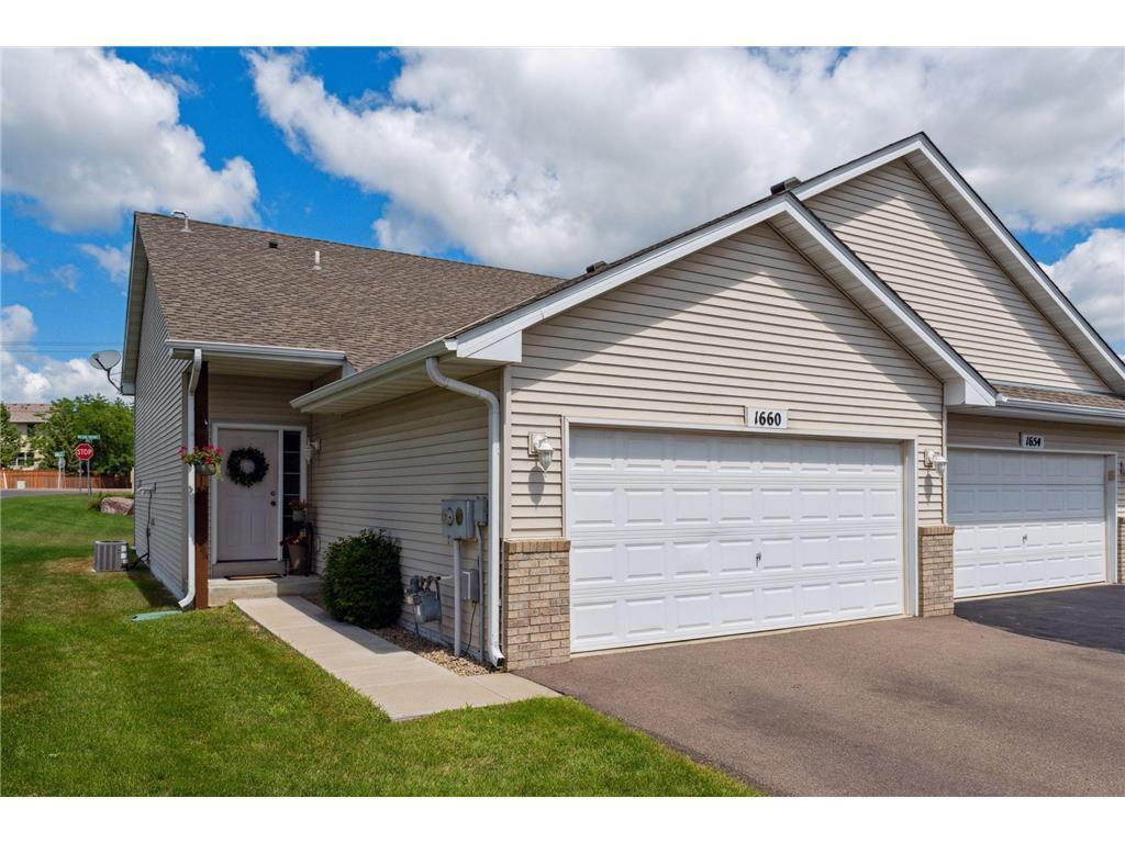Foto principal - 1660 Lakeridge Way