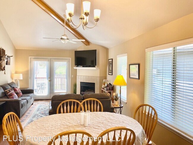 Foto del edificio - 3 br, 2.5 bath House - 1069 Golden Pheasant