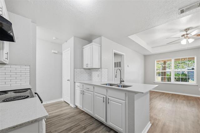 Building Photo - 309 Gravel St