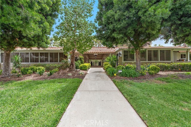 Primary Photo - 5322 Bahia Blanca W