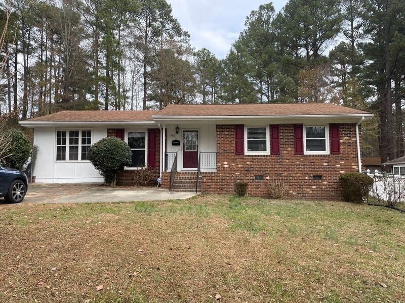 907 Lansing St, Sanford, NC 27330 House Rental in Sanford, NC