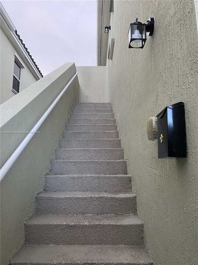 Foto del edificio - 17077 SW 93rd St