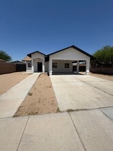 Building Photo - 574 Bernal Dr