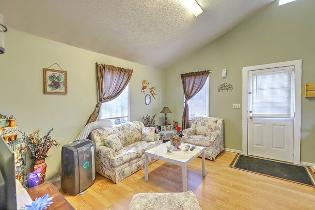 Foto del interior - 705 & 717 Dorsey St