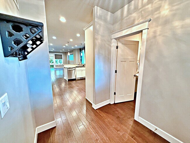 Foto del edificio - 1707 SW Moss St