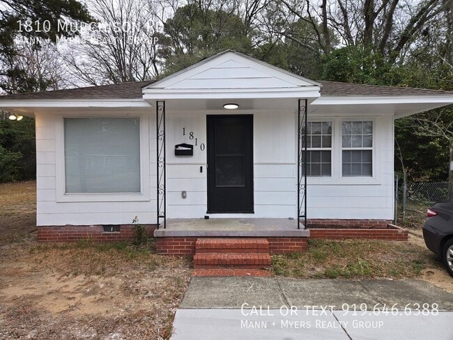 Building Photo - 1810 Murchison Rd