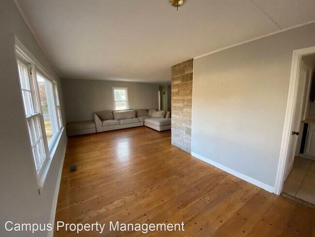 Building Photo - 4 br, 2 bath House - 700 Dover PL