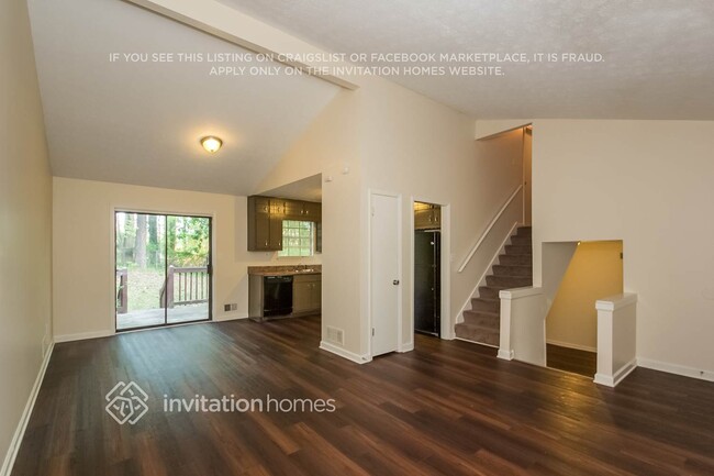 Foto del edificio - 5469 Liberty Rd