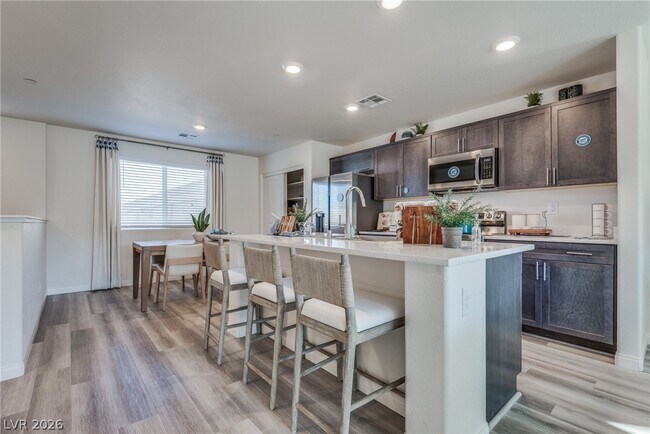 Foto del edificio - 6810 Truffle Gray St
