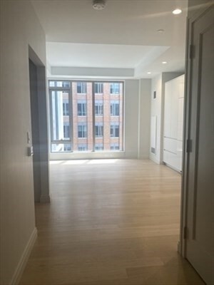 Foto del edificio - 135 Seaport Blvd