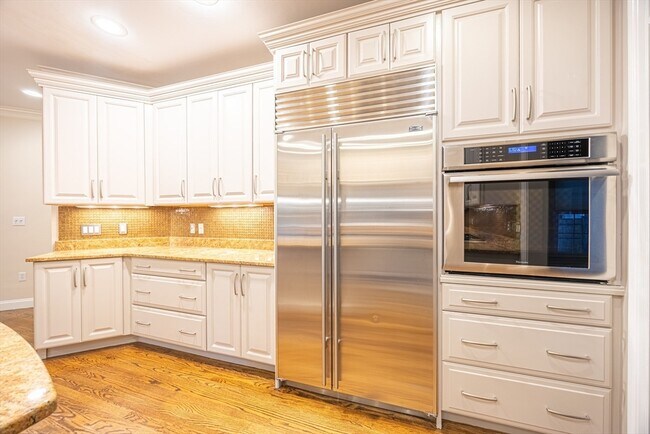 Foto del edificio - 27 Mellon Rd