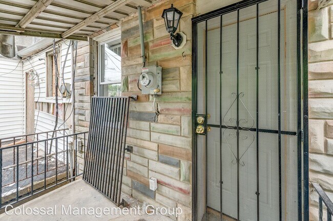 Foto del edificio - 2 br, 2 bath House - 1817 McHenry