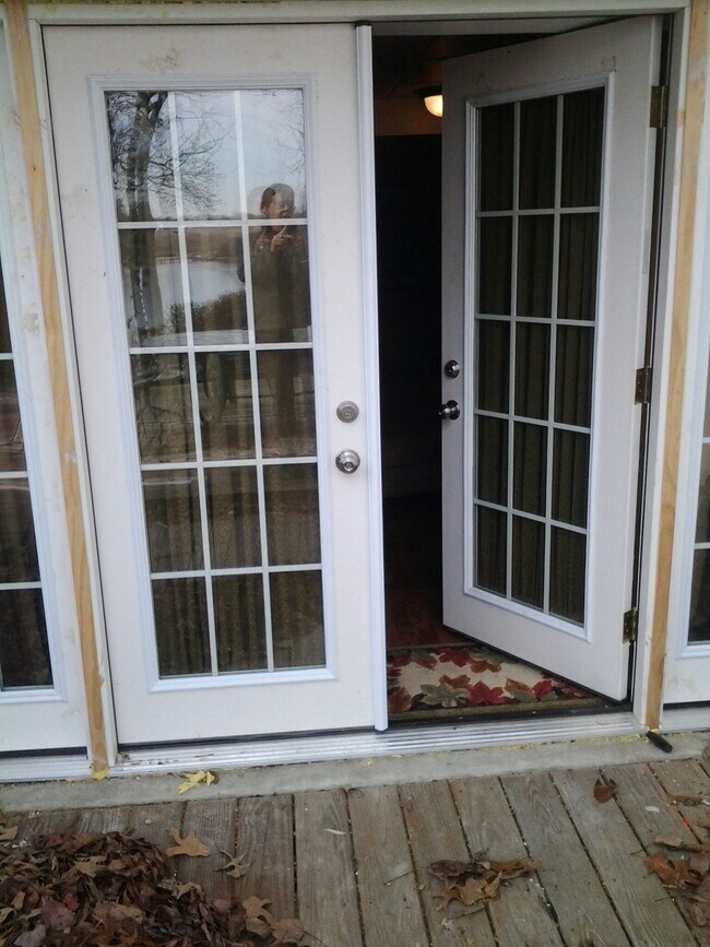 369 Berkshire Dr Unit Efficiency, Riva, MD 21140 Apartments in Riva, MD