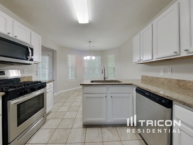 Building Photo - 2710 Forkview Pl