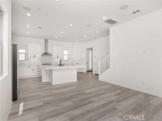 Foto del edificio - 27448 Pioneer Ct