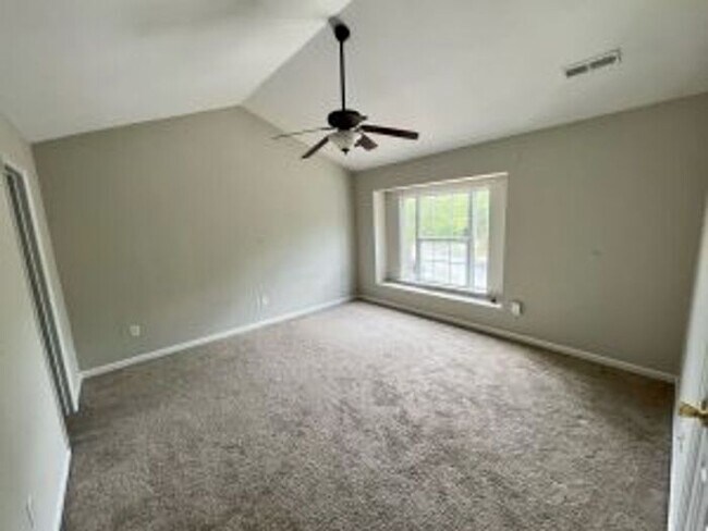 Foto del edificio - Persimmon Hill Haven