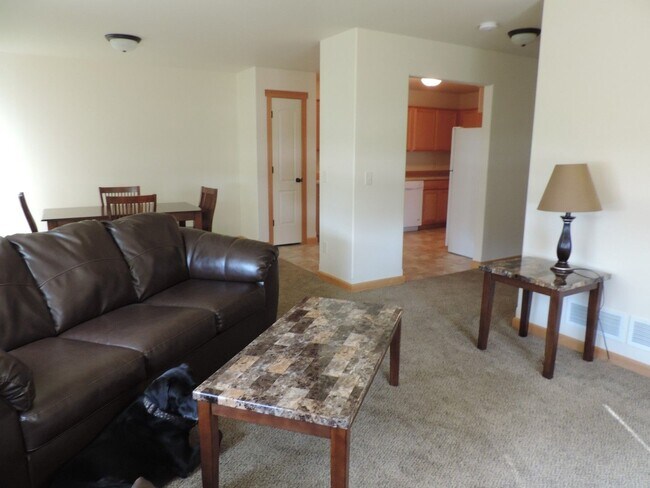 Foto del edificio - Beautiful 3bedroom 2 bath townhouse FOR SA...