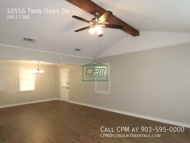 Building Photo - 10556 Twin Oaks Dr