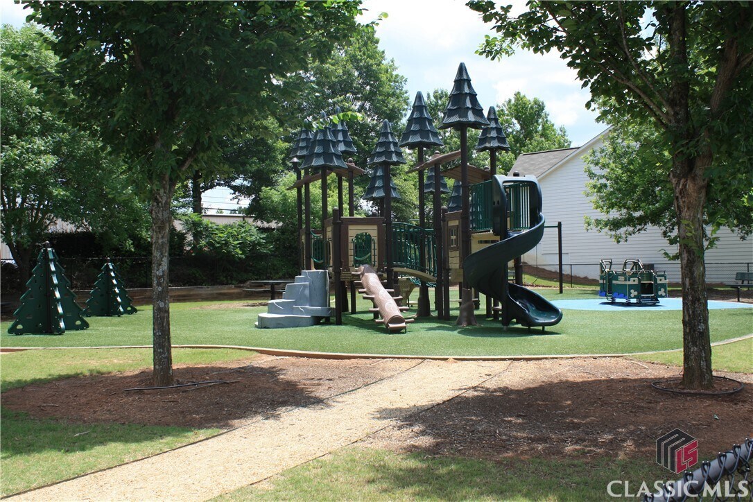 Foto del edificio - 305 Ridge Pointe Drive