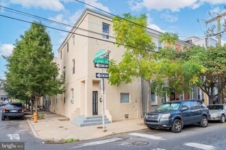 Building Photo - 2200 Coral St
