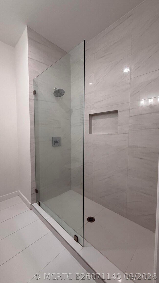 Foto del edificio - 1030 Crystal Way