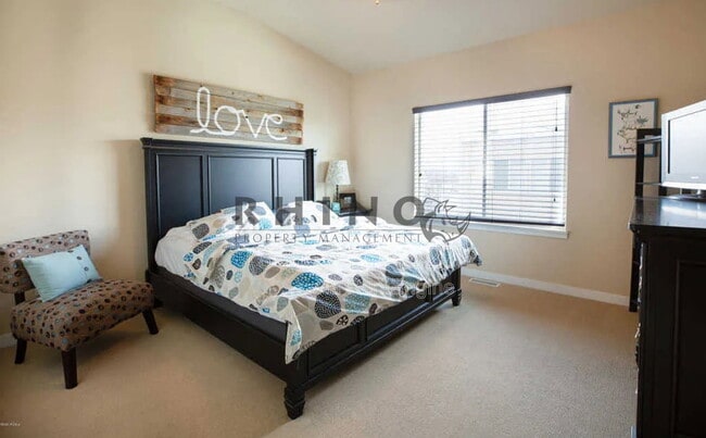 Building Photo - 3673 Lilac Heights Dr