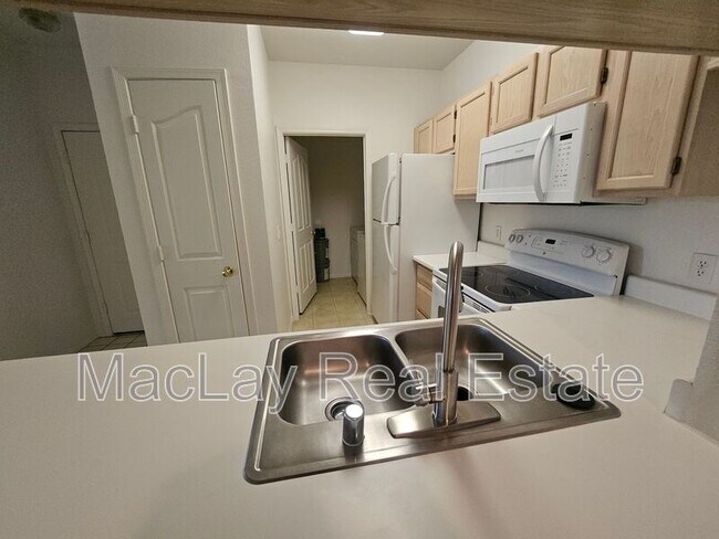 Photo - 16013 S Desert Foothills Pkwy Apartment