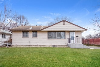 Building Photo - 5600 Vera Cruz Ave N