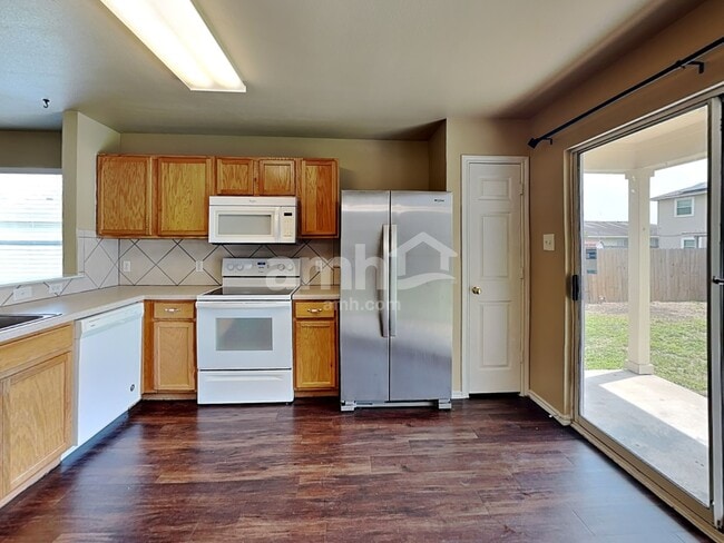 Foto del edificio - 307 Quail Hollow Dr